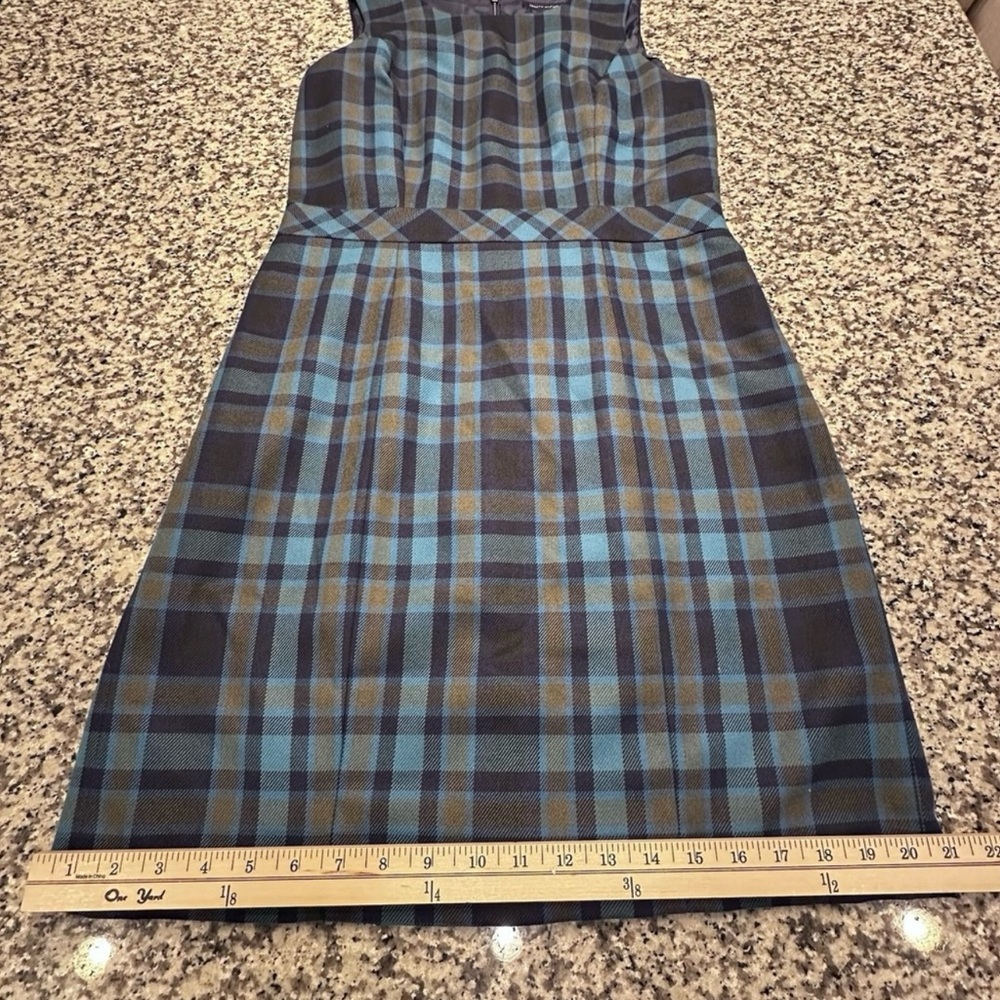 💙Tommy Hilfiger Navy and Blue Plaid Midi Dress - Picture 7 of 14